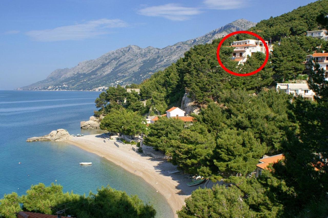 Apartments By The Sea Brela, Makarska - 6688 Esterno foto