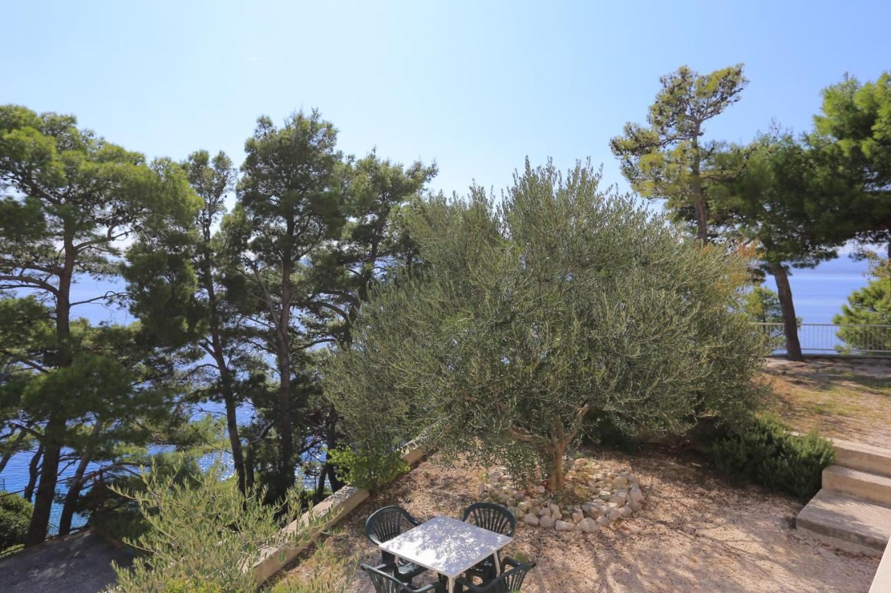 Apartments By The Sea Brela, Makarska - 6688 Esterno foto