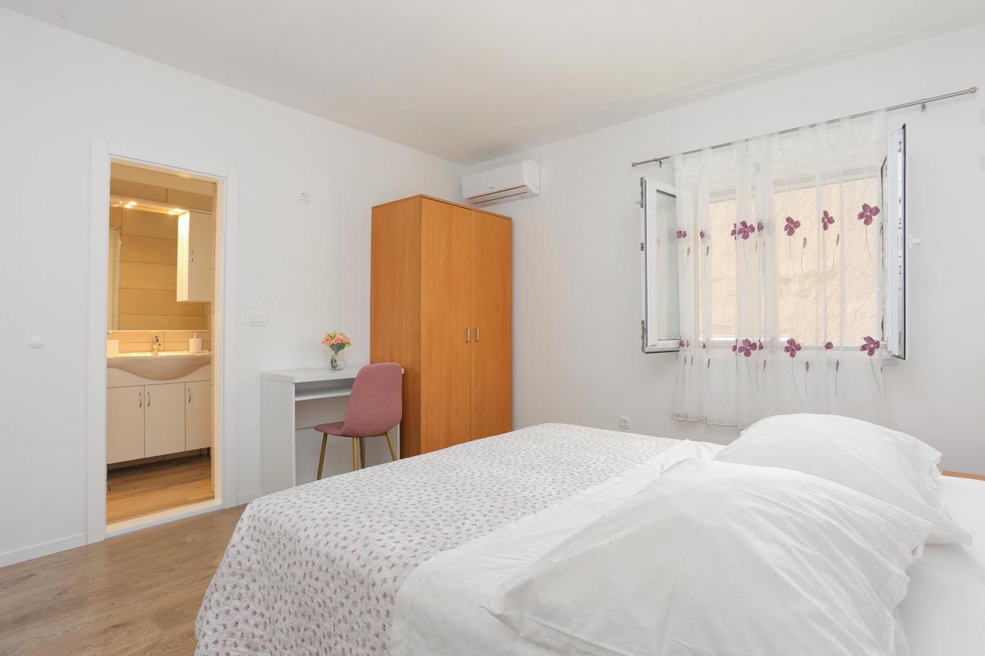 Apartments By The Sea Brela, Makarska - 6688 Camera foto